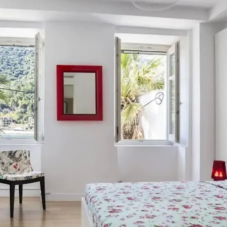 Palm Mansion * Agia Efimia