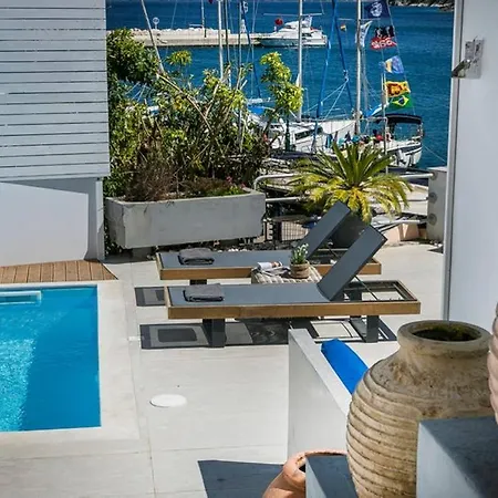 Willa Palm Mansion Agia Efimia