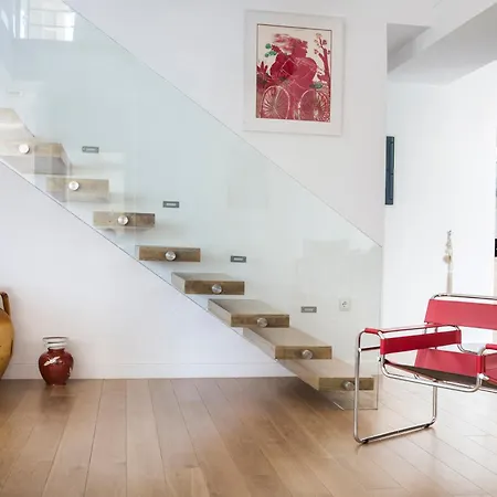 Willa Palm Mansion *